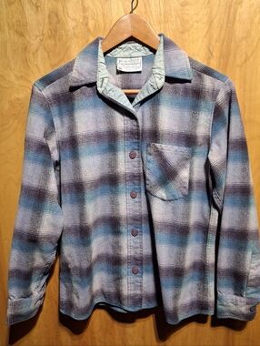 Vintage 1970s 100% Wool Pendleton Plaid flannel Button Down Shirt Womens Size S